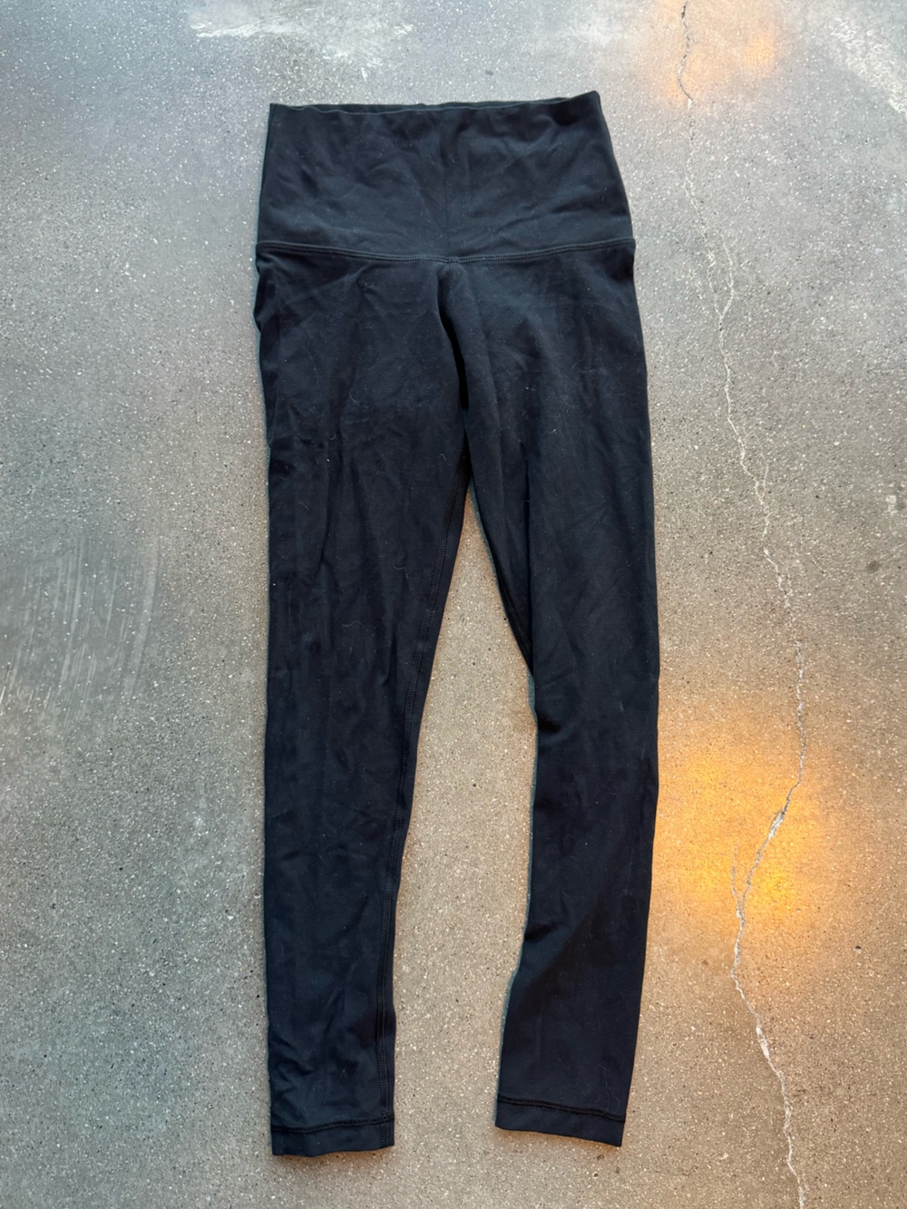 Aritzia Black High-Waist Leggings